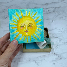 Load image into Gallery viewer, Mini Sun Meditation Box