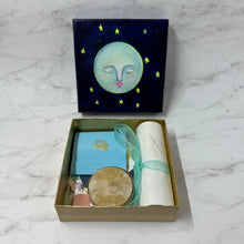 Load image into Gallery viewer, Mini Moon Meditation box 🌖